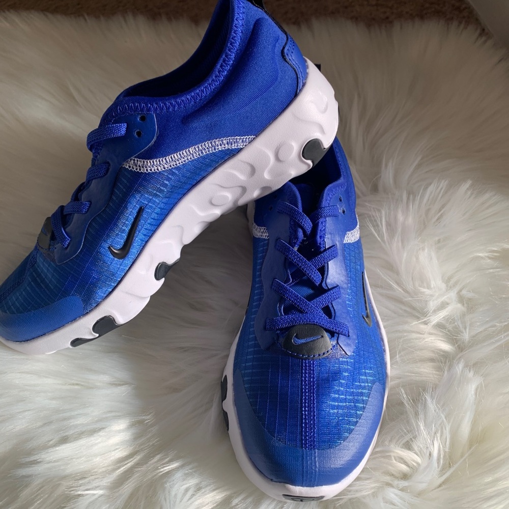 Boys Nike